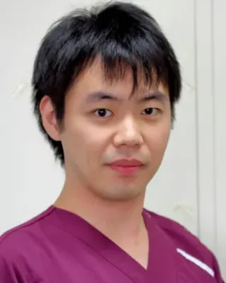 氏川 彩